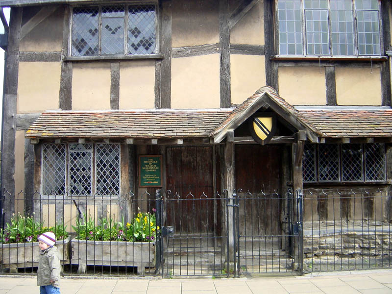 012stratford02